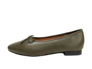 FW24 Ralph Miguel Chava Simple Bow Flat Slip On