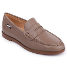 Cargar imagen en el visor de la galería, SALE SP24 Venettini London Classic Penny Loafer
