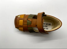 Cargar imagen en el visor de la galería, SALE Falcotto Livingston Multicolor Strappy Sandal

