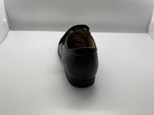 Load image into Gallery viewer, Pardoo Petite Wing Tip Velcro Shoe PT5991
