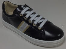 Load image into Gallery viewer, SALE Naturino Assisi Laced Design Zipper Sneaker
