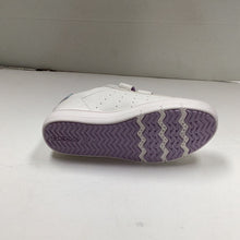 Load image into Gallery viewer, SP23 Geox J Silenex Velcro Sneaker
