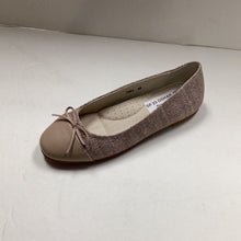 Load image into Gallery viewer, SP23 Boutaccelli Tami TwoTone Simple Slip On
