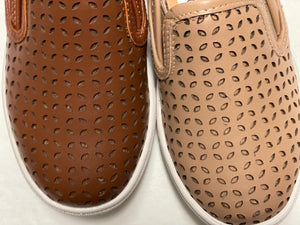 SALE Venettini Piper Leaf Pattern Cutout Sneakers