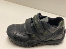 Load image into Gallery viewer, Geox J New Savage Sneaker J1624A
