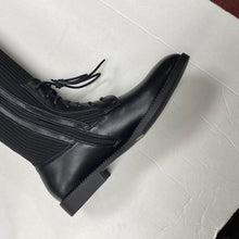 Load image into Gallery viewer, FW22 Lolit FB122 Black Tie Up Front Boot
