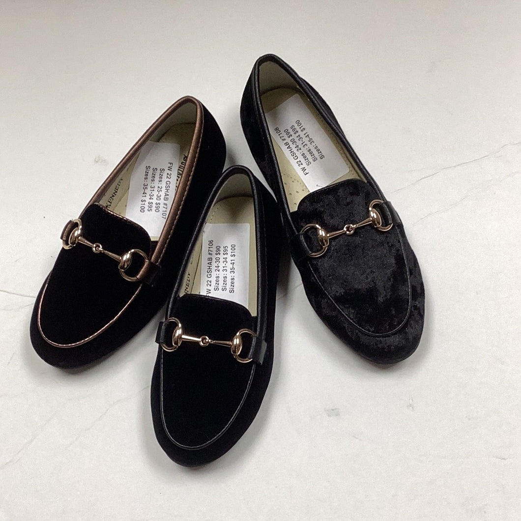 SALE FW22 Boutaccelli Velvet Kennedy New Chain Loafer